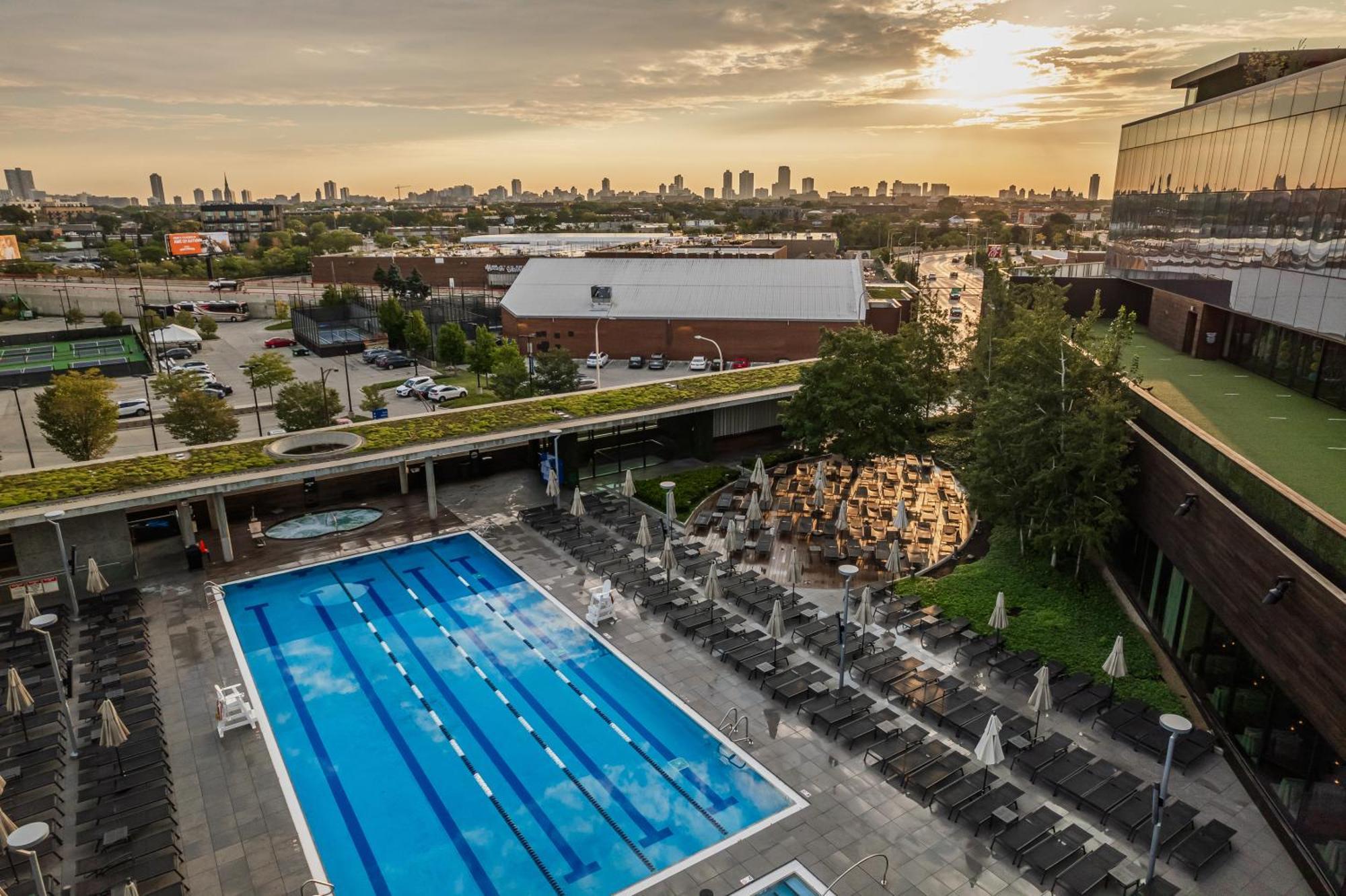 The Hotel & Athletic Club At Midtown Chicago Exteriör bild