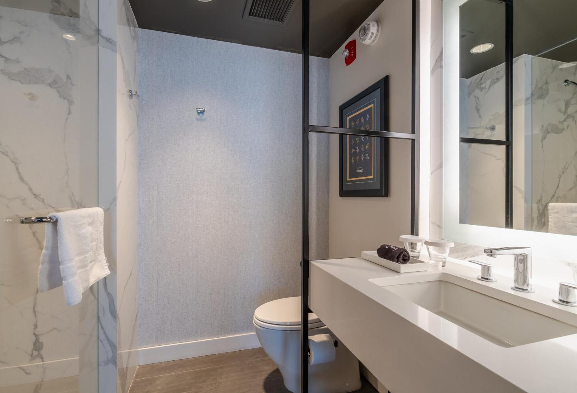 The Hotel & Athletic Club At Midtown Chicago Exteriör bild