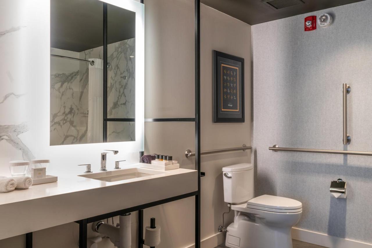 The Hotel & Athletic Club At Midtown Chicago Exteriör bild